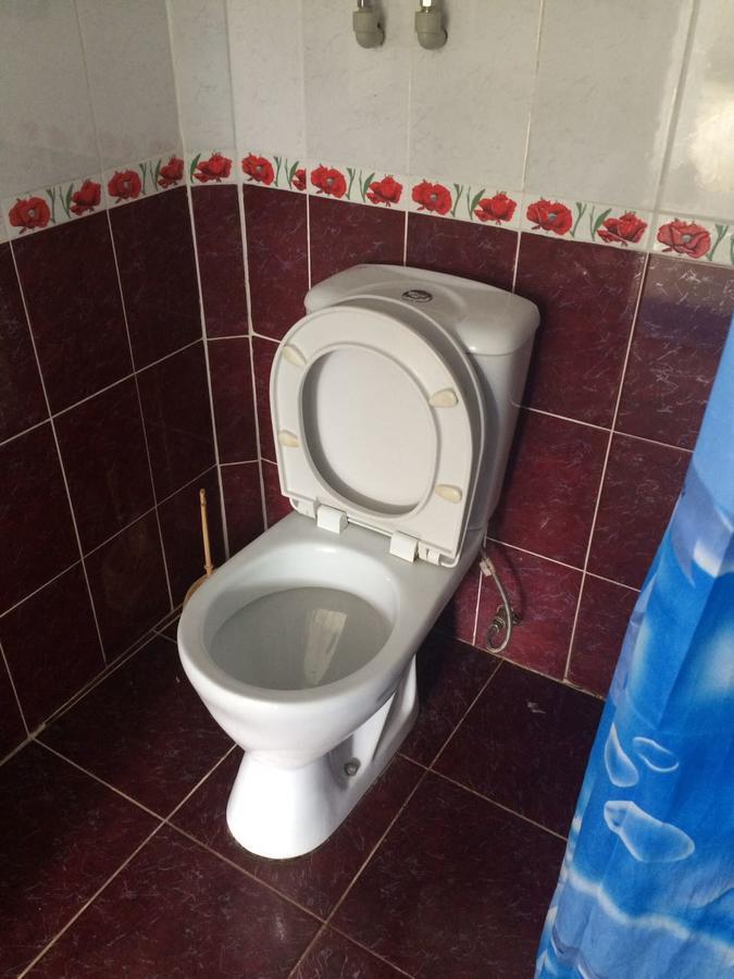 Guesthouse Mira Гагра Екстер'єр фото